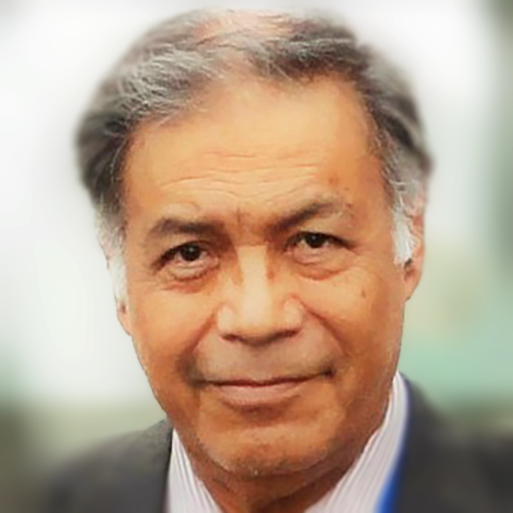 Dr. Isaac Goiz